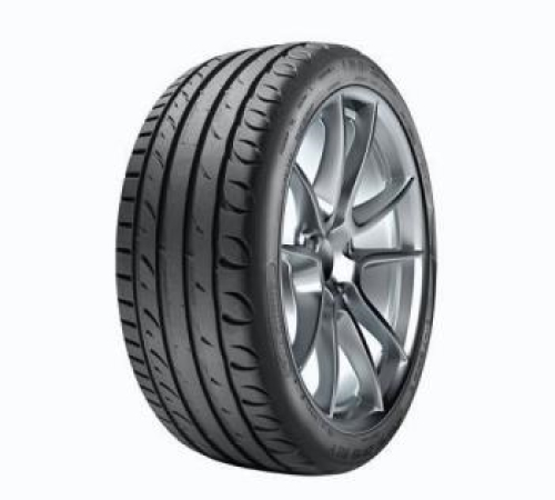 Taurus  UHP 225/40 R18 92W