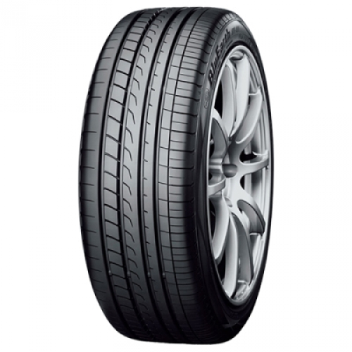 YOKOHAMA BluEarth RV-02 225/40 R19 93W